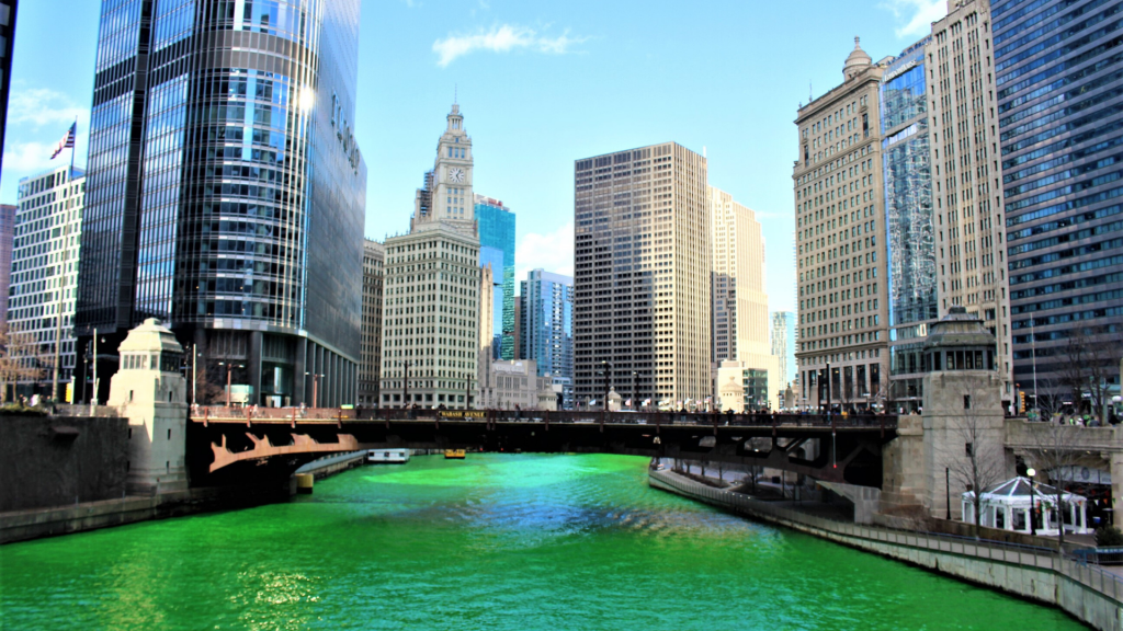 Wideshot image of the Chicago River green for St. Patrick's Day during the day
